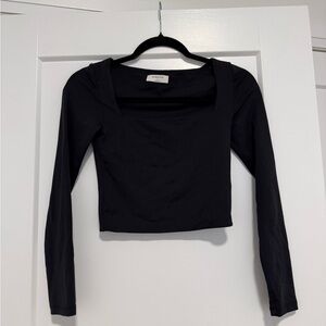 Aritzia Contour Top